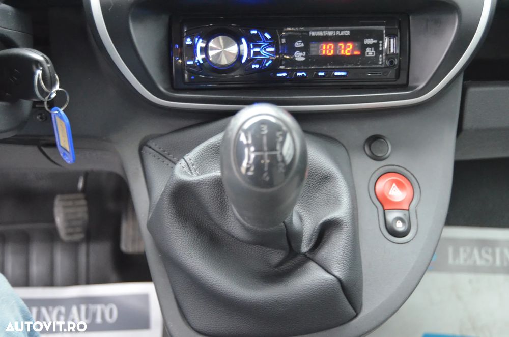 Renault Kangoo dCi 90 FAP Grand - 21