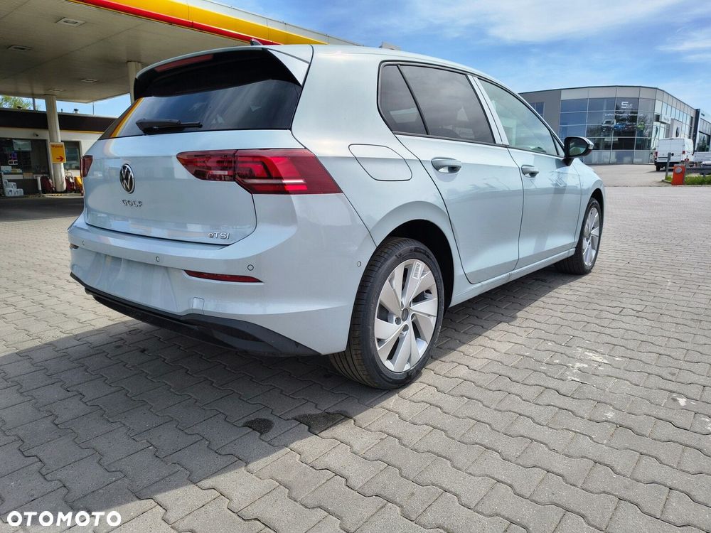 Volkswagen Golf 1.5 eTSI mHEV Life Plus DSG - 5
