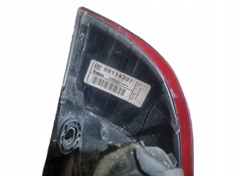 OPEL CORSA C 01-06 r. LAMPA PRAWY TYŁ TYLNA PRAWA EUROPA - 3