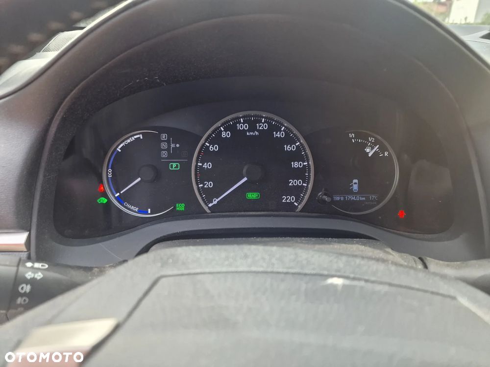 Lexus CT 200h F Sport - 10