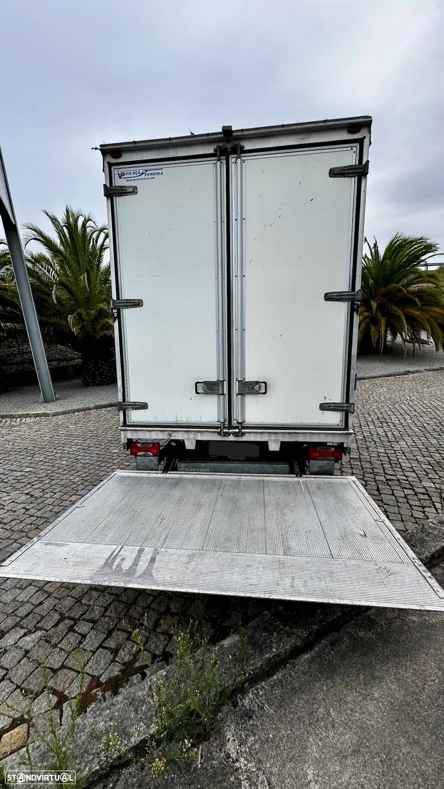 Iveco 35C15 3.0 LONAS C/PLATAFORMA - 7