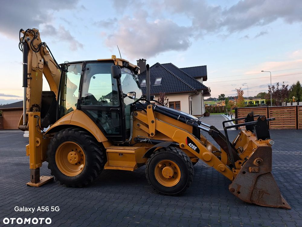 Caterpillar CAT 428E - 6
