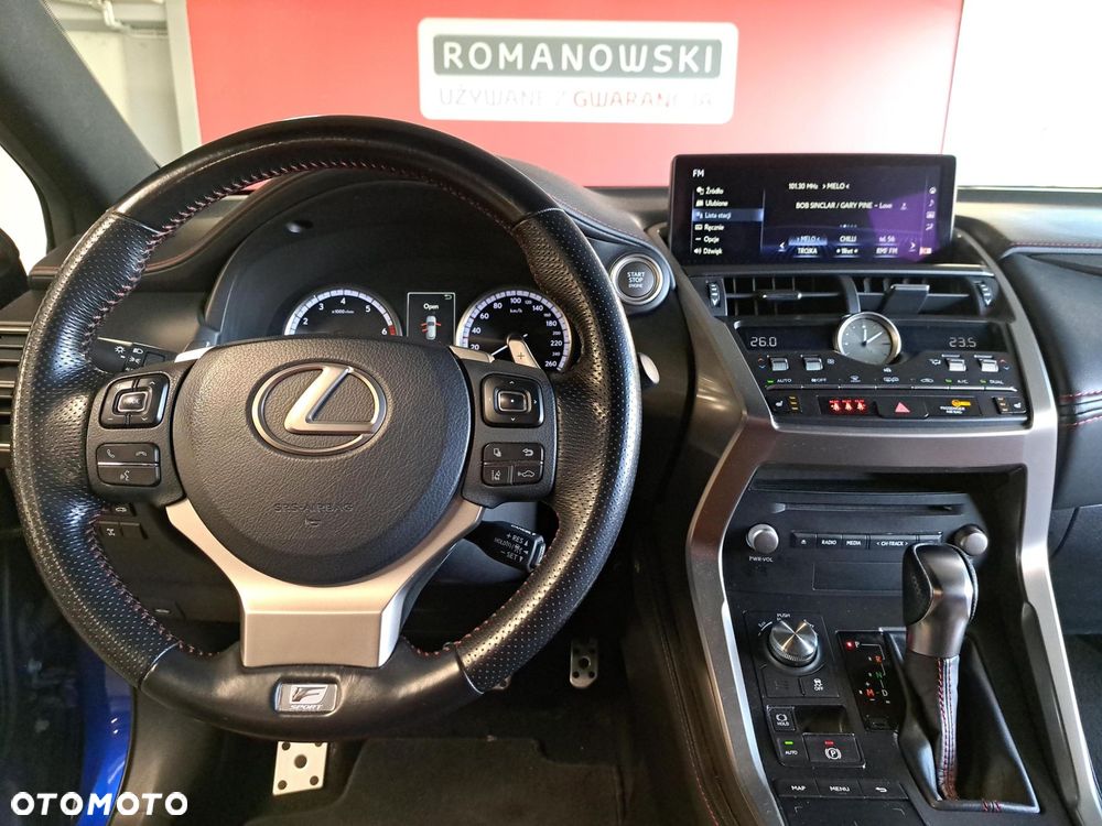 Lexus NX 300 F Sport AWD - 15