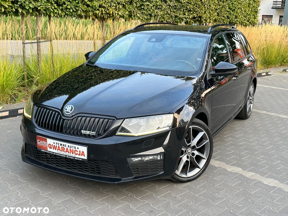Skoda Octavia Combi 2.0 TDI DSG RS - 9