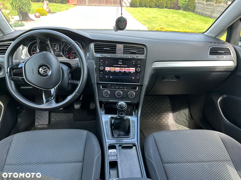 Volkswagen Golf 1.0 TSI Trendline - 9