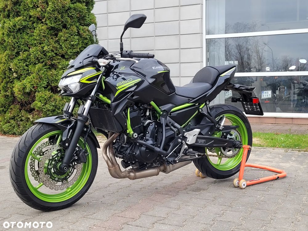 Kawasaki Z 650 - 6