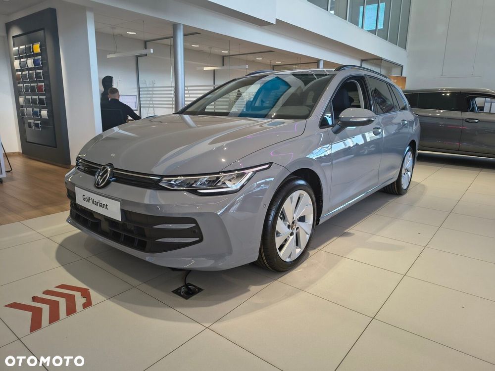 Volkswagen Golf Variant 1.5 eTSI mHEV Life Plus DSG - 2