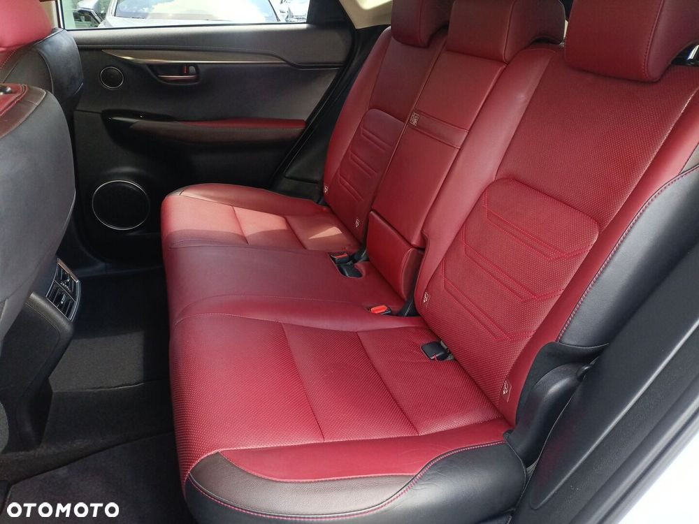 Lexus NX 300h Comfort AWD - 15