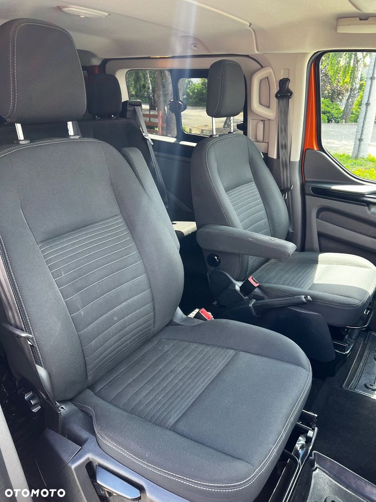 Ford Transit Custom 290 L2H1 Limited - 19