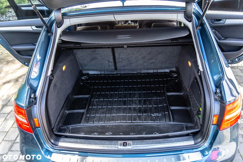 Audi A4 Avant - 13