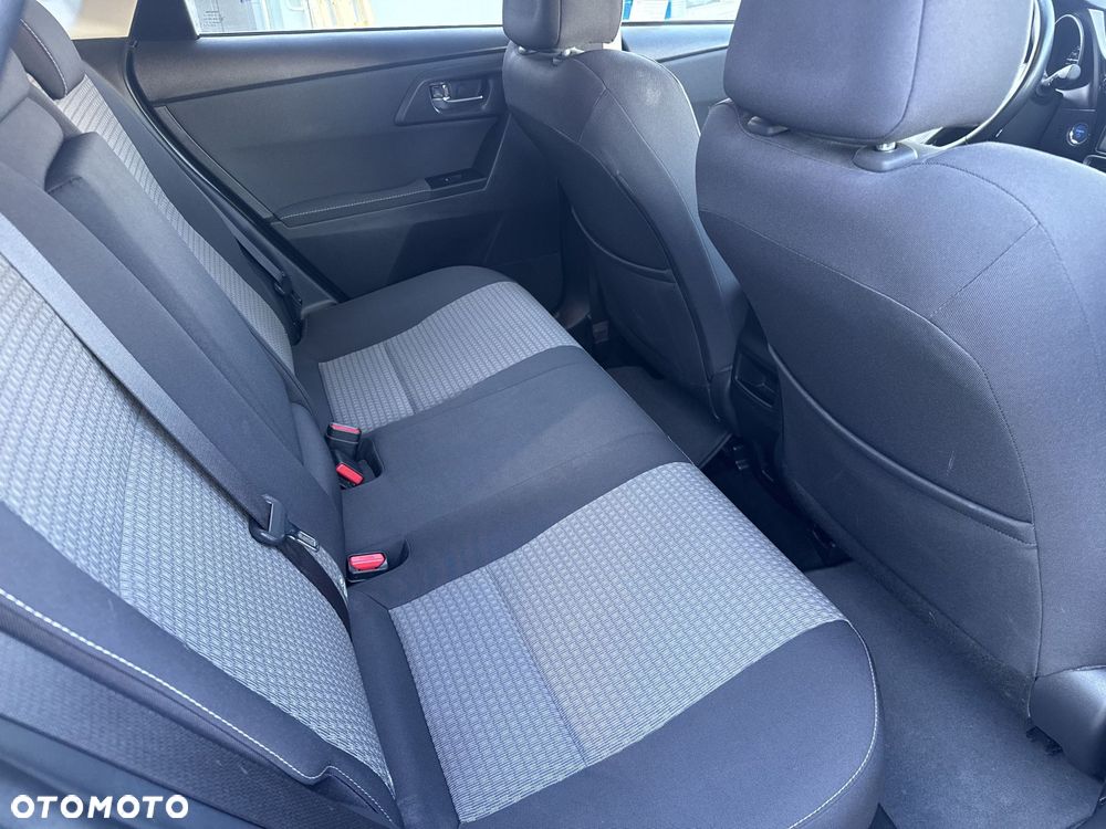 Toyota Auris - 17