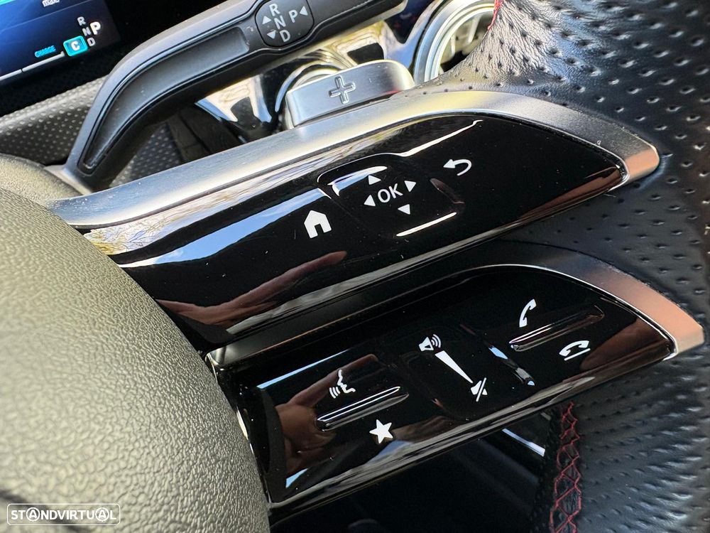 Mercedes-Benz A 200 AMG Line Aut. - 31