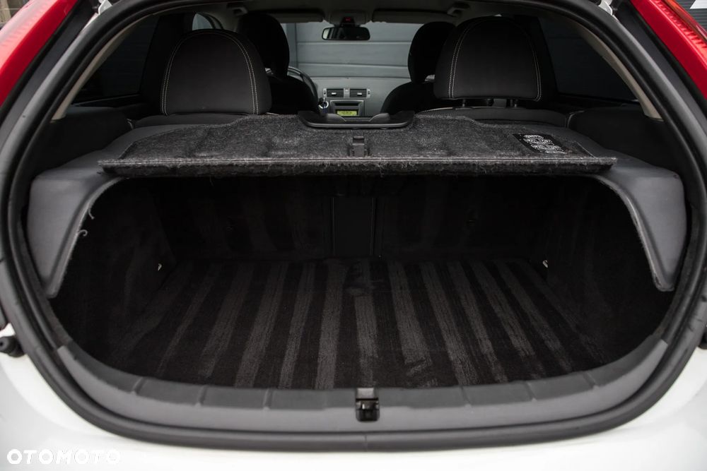 Volvo C30 2.0D R-Design - 30