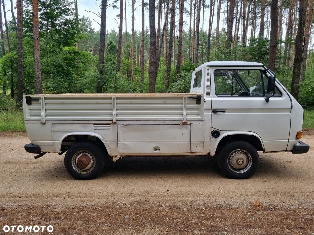 Volkswagen Transporter - 8