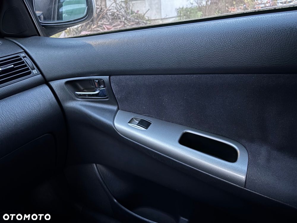 Toyota Corolla 2.0 D-4D Terra - 18