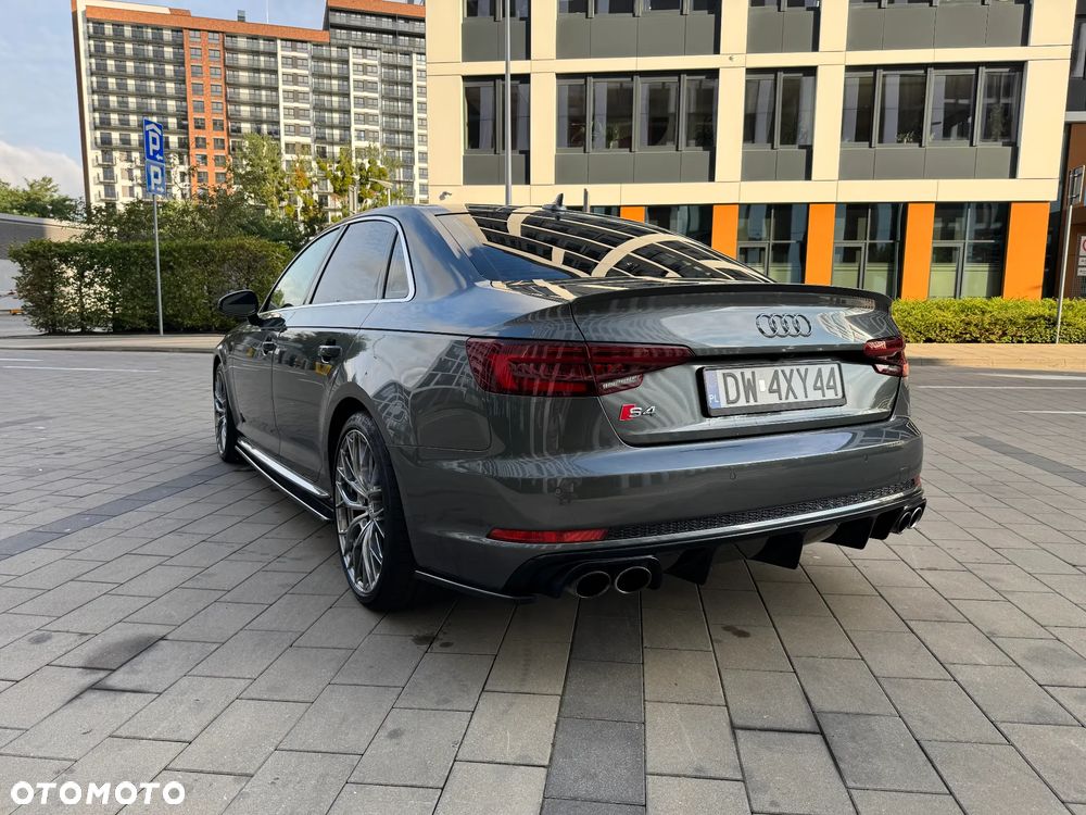 Audi S4 Limousine - 6