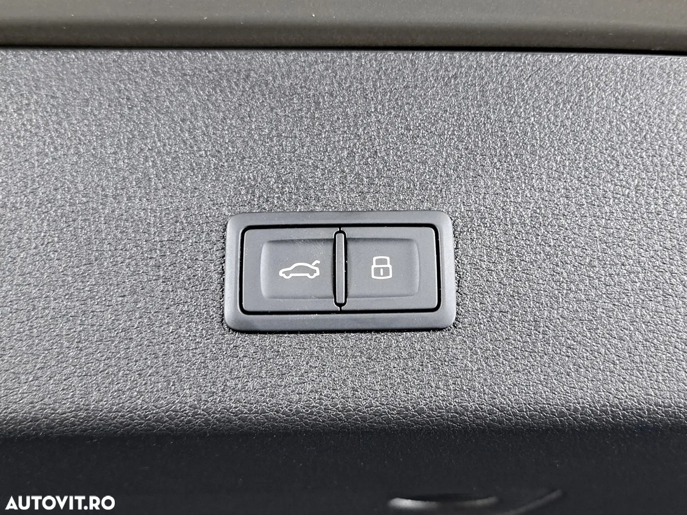 Audi e-tron quattro S - 27