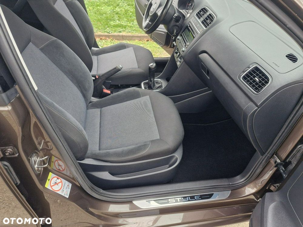 Volkswagen Polo 1.4 16V Comfortline Optimum - 12