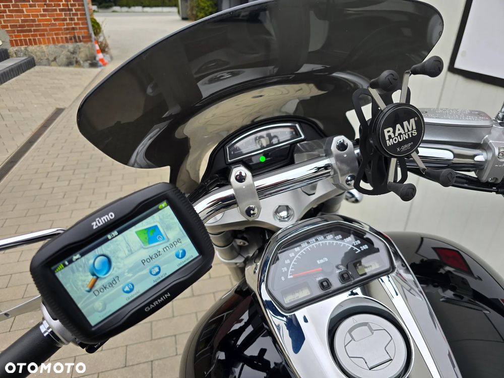 Suzuki Boulevard - 17