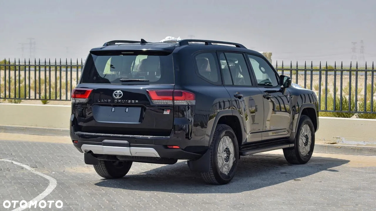 Toyota Land Cruiser - 23