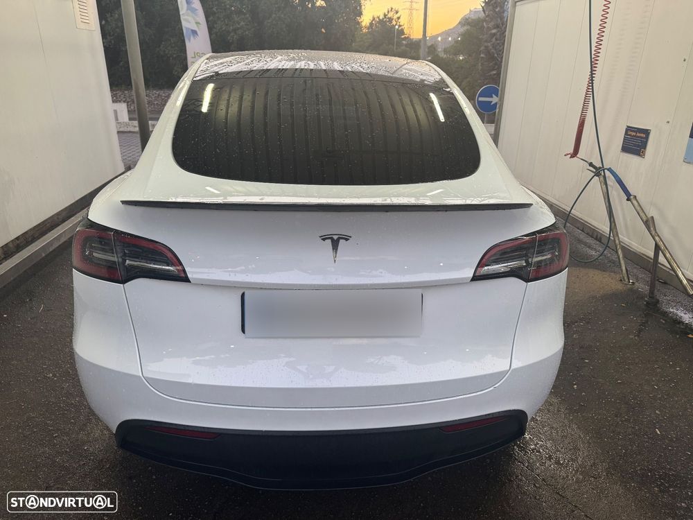 Tesla Model Y Tração Traseira — fotografia 5