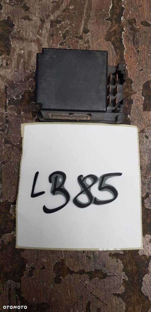 Sterownik świec żarowych Nissan Datsun Pickup 720 Urvan E23 11067-G7000 - 1