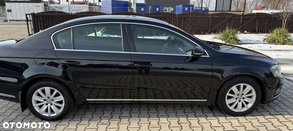Volkswagen Passat - 7