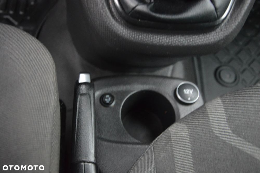 Ford TRANSIT CONNECT - 26