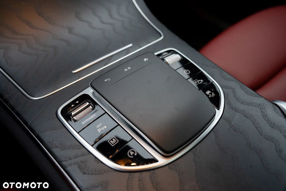 Mercedes-Benz GLC 200 4-Matic - 21