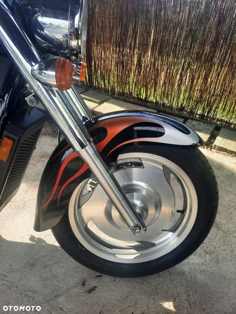 Honda Shadow - 5
