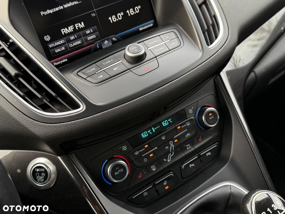 Ford Grand C-MAX - 10