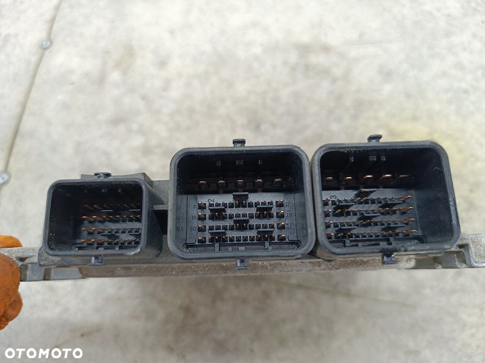 KOMPUTER, STEROWNIK CITROEN C3 PICASSO 9666235880 0261201863  BOSCH 1.4 16V - 4