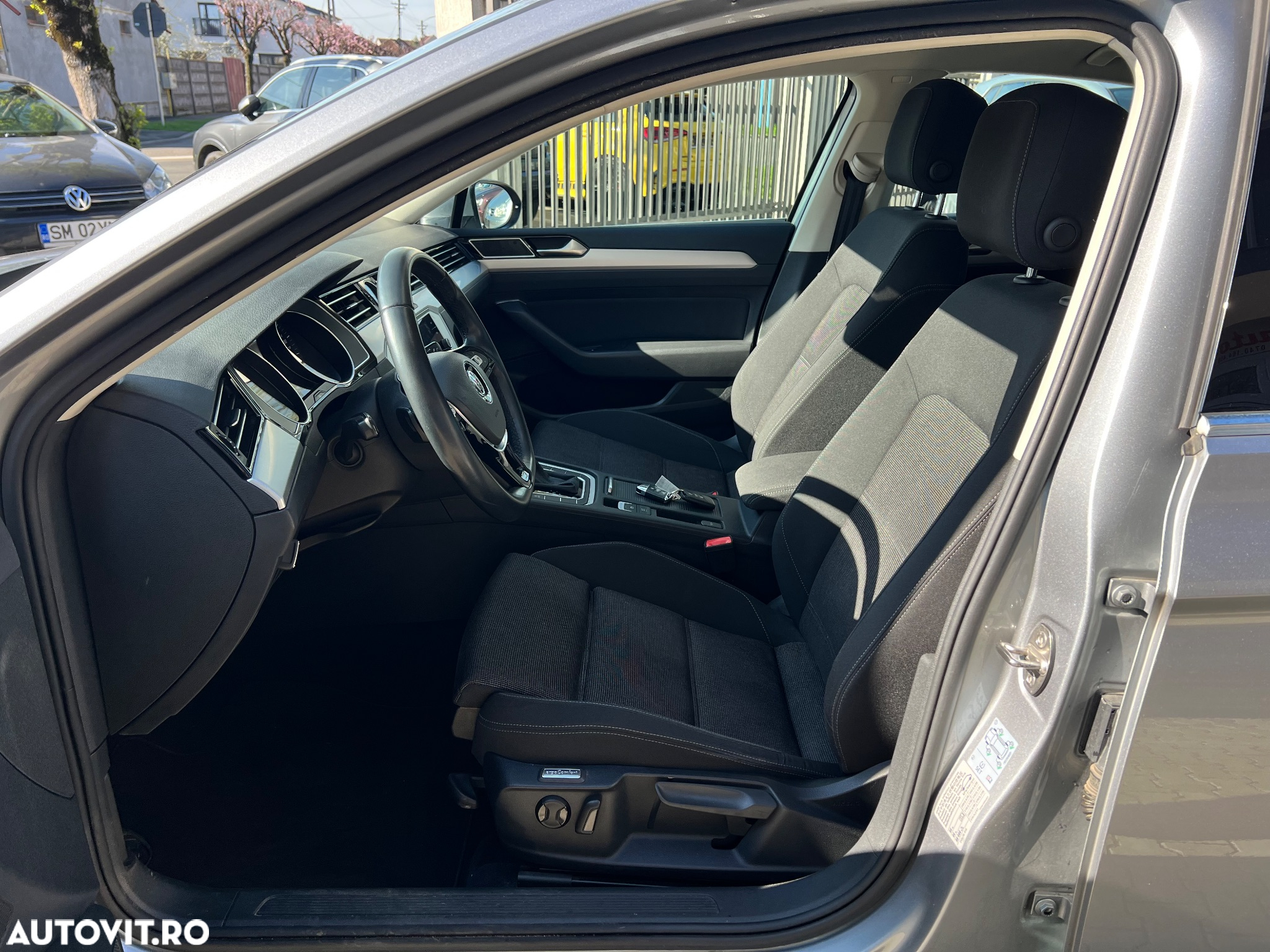 Volkswagen Passat - 13
