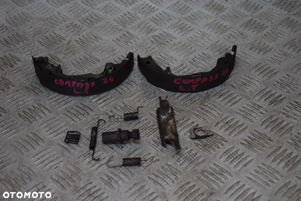 JEEP COMPASS I LIFT SZCZĘKI LEWE - 1