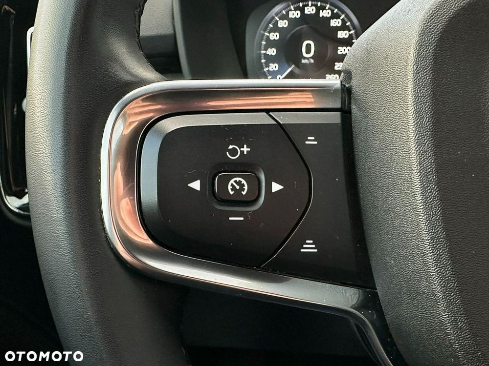 Volvo XC 40 T4 Plug-In Hybrid Core - 22