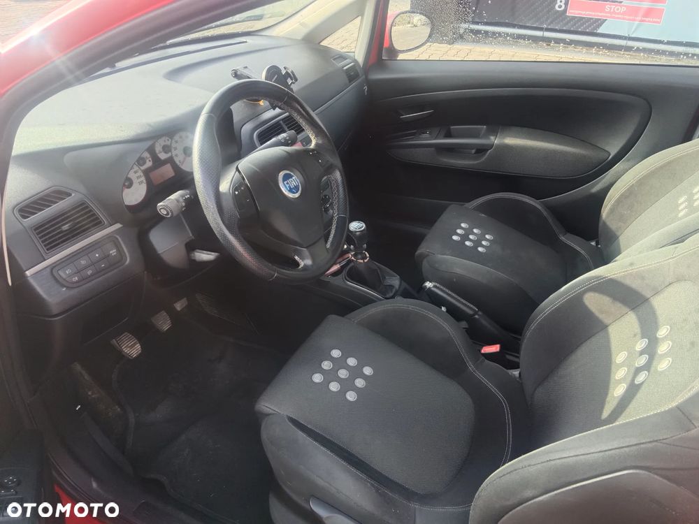 Fiat Punto 1.4 16V Sporting - 8
