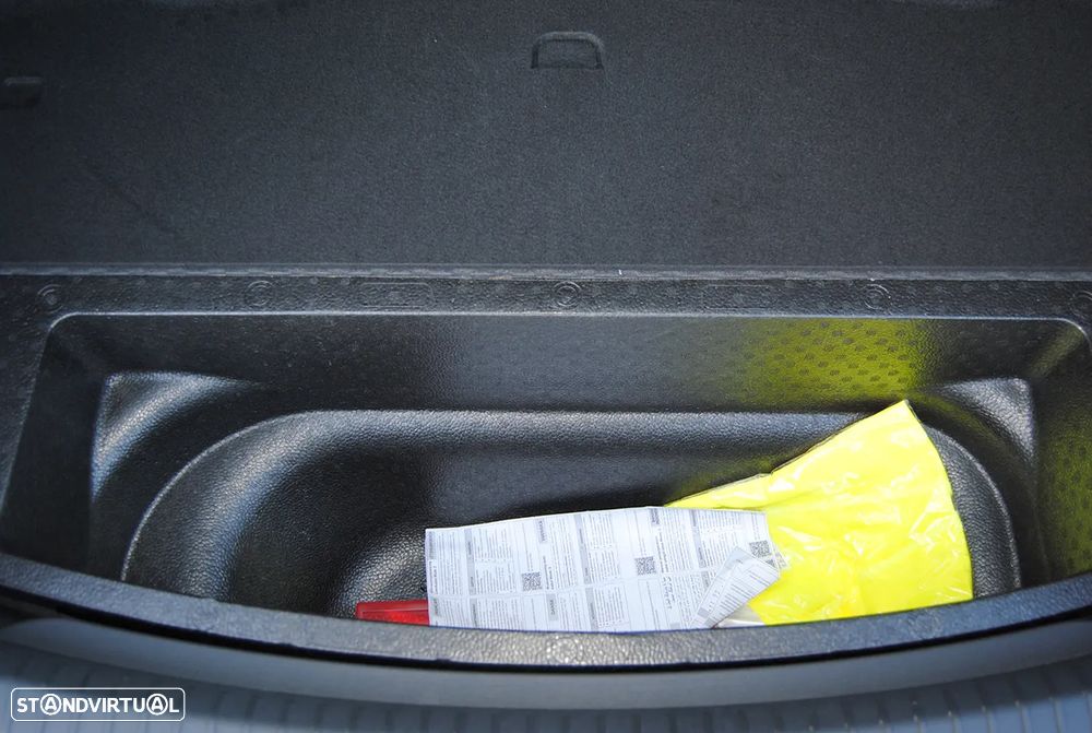 Cupra Leon ST 1.5 e-Hybrid VZ DSG - 52