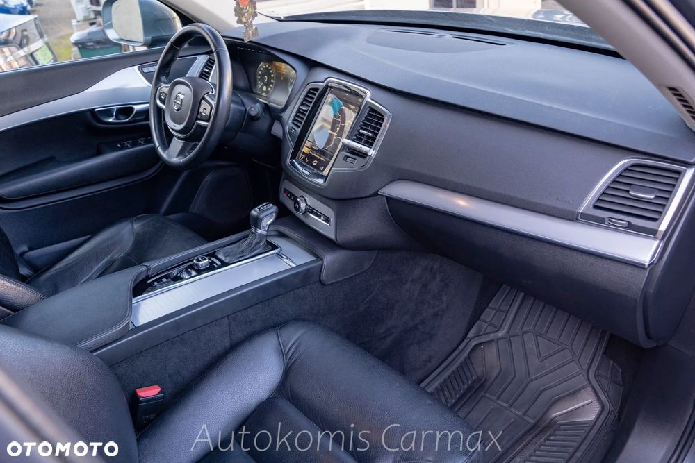 Volvo XC 90 T5 AWD Momentum - 19