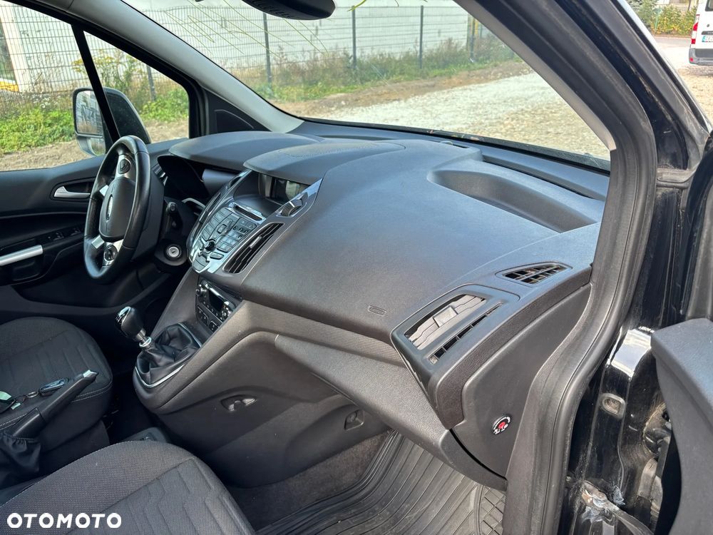 Ford Tourneo Connect - 25