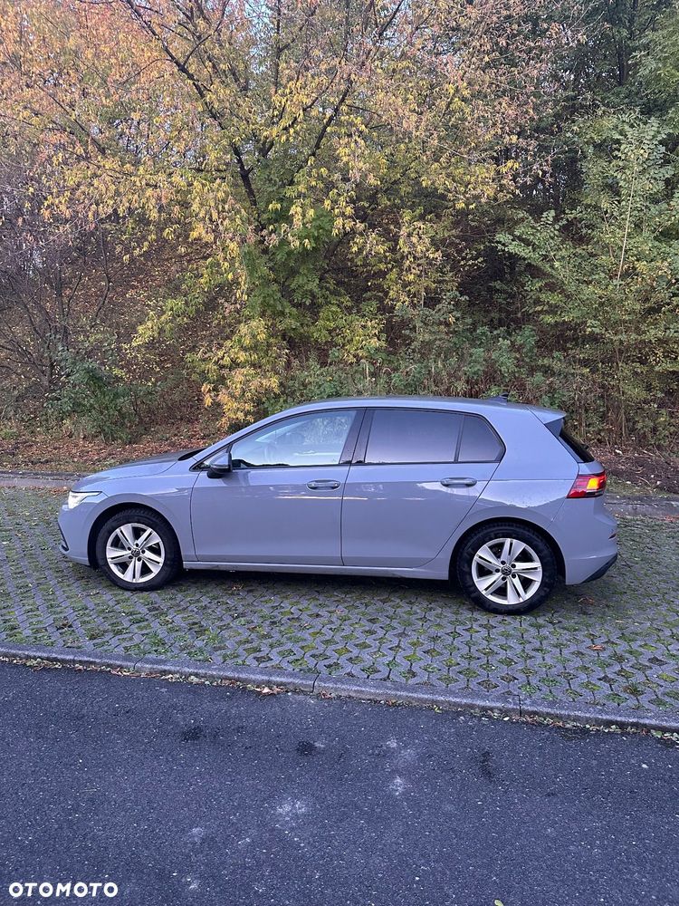 Volkswagen Golf 1.0 TSI - 8