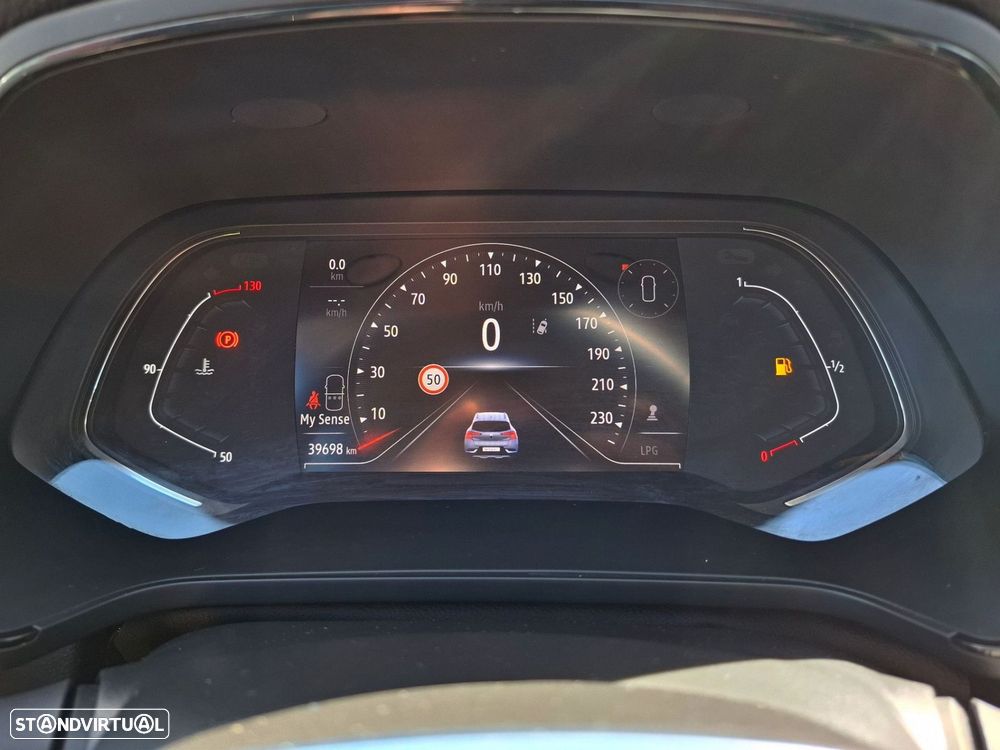 Renault Captur 1.0 TCe Techno Bi-Fuel - 17
