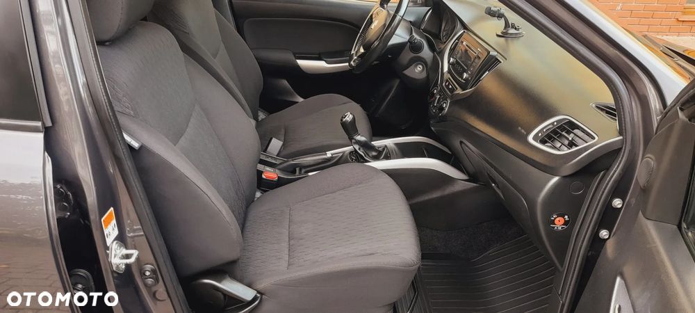 Suzuki Baleno 1.2 Premium Plus - 10