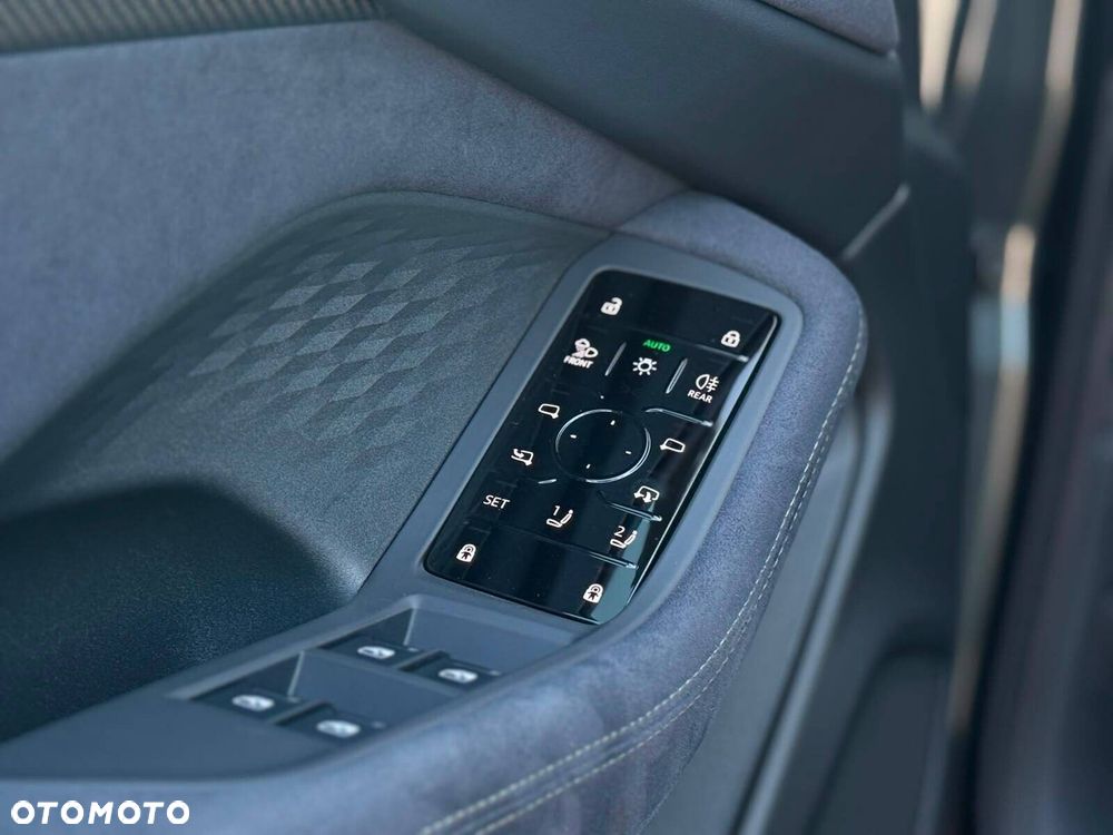 Audi A6 Avant TFSI mHEV Quattro S tronic - 23