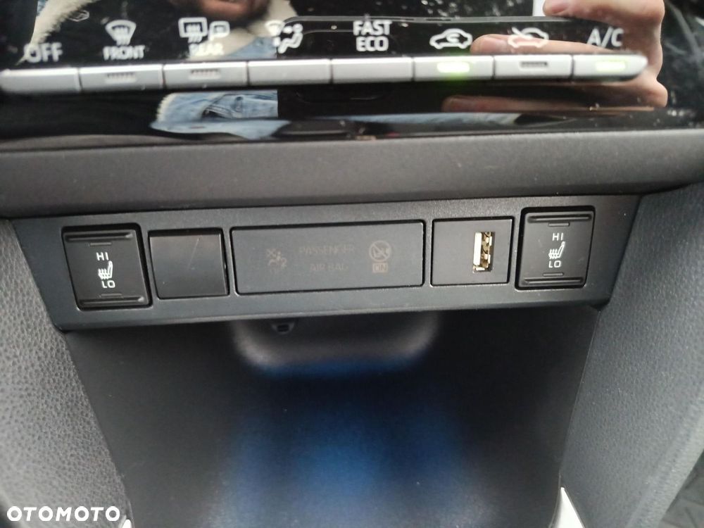 Toyota Yaris Cross Hybrid 1.5 Comfort - 21