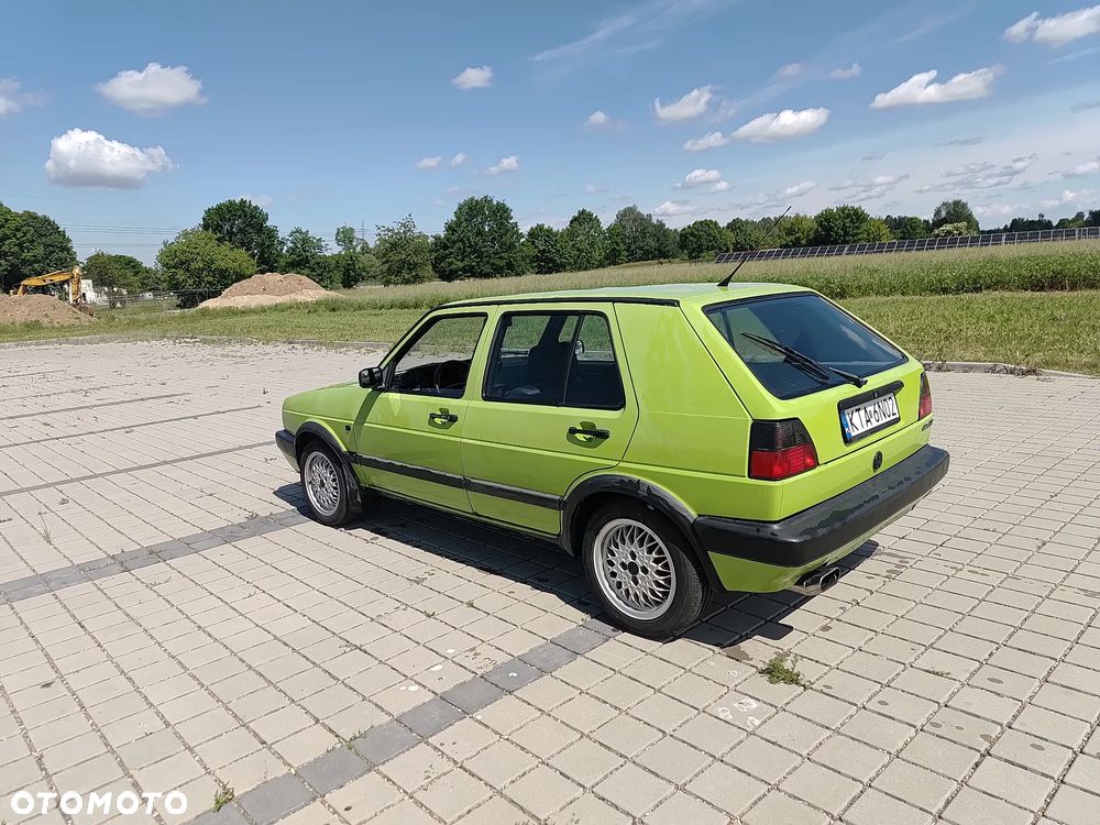 Volkswagen Golf 1.6 CL - 3