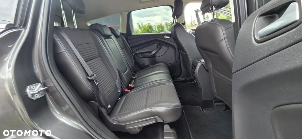 Ford Kuga 1.5 EcoBoost 2x4 Cool & Connect - 36
