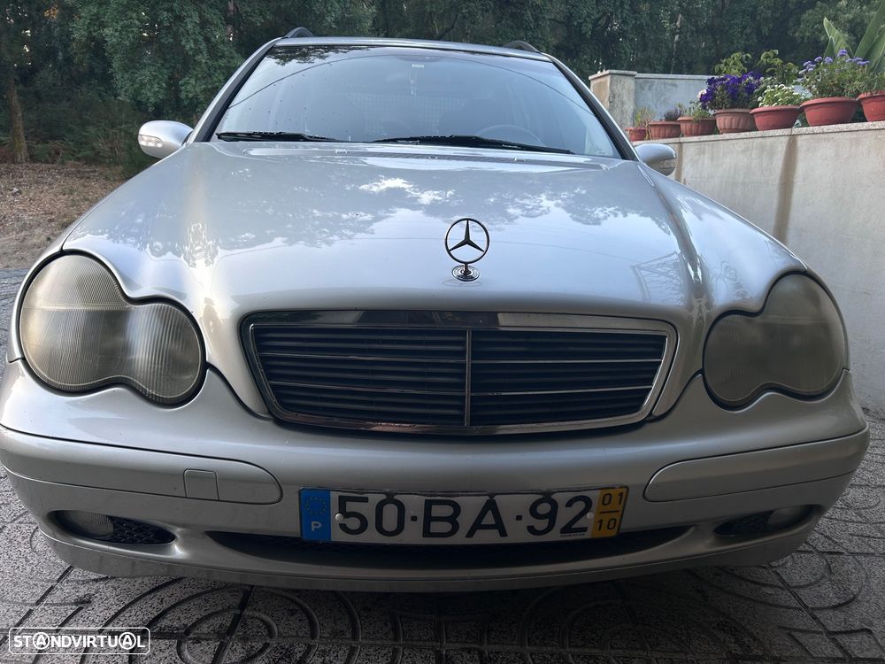 Mercedes-Benz C 220
