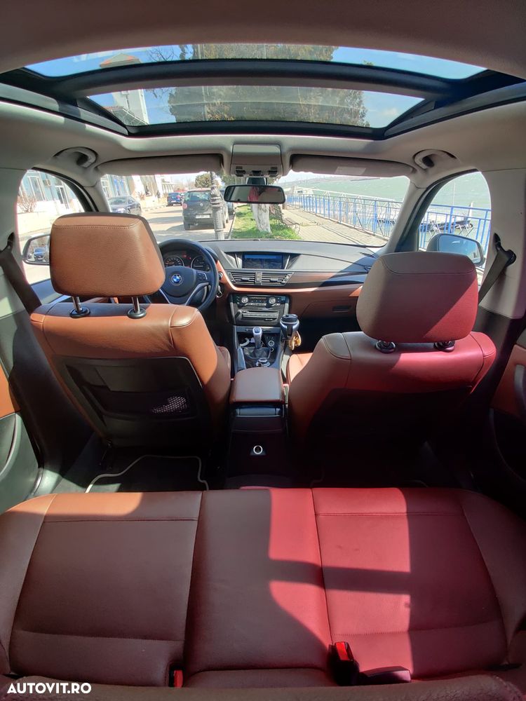 BMW X1 xDrive18d - 9