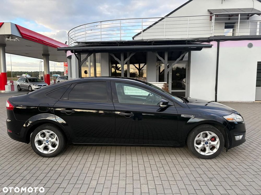 Ford Mondeo 2.0 TDCi Platinium X Plus (Titanium) - 11