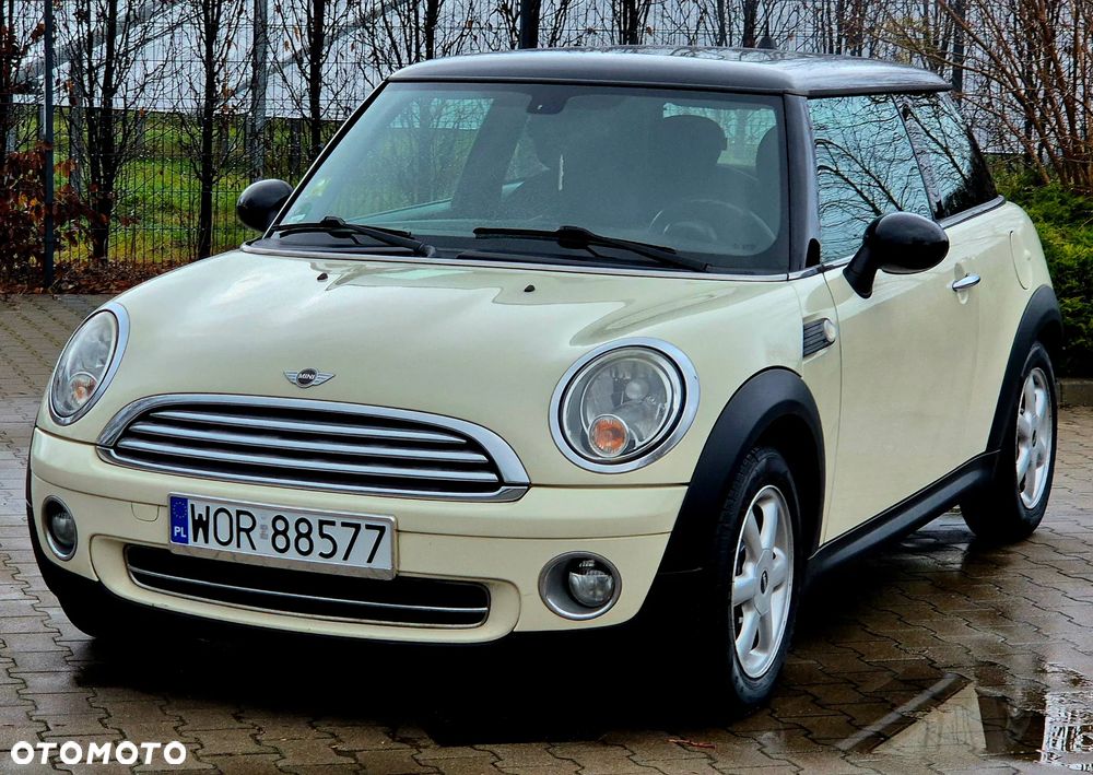 MINI Cooper 50 Camden - 1